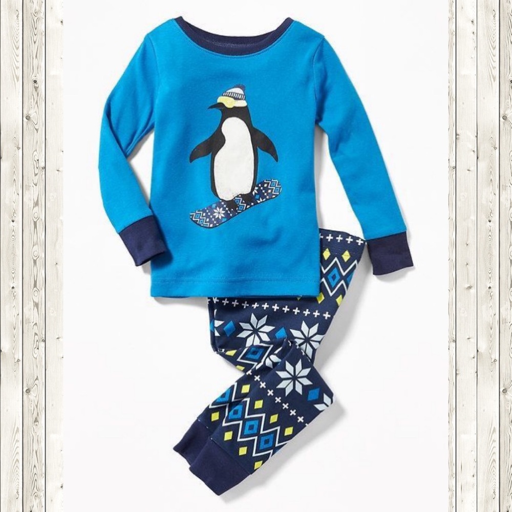 Old Navy Boys Toddler Penguin Pajamas 2T NWT